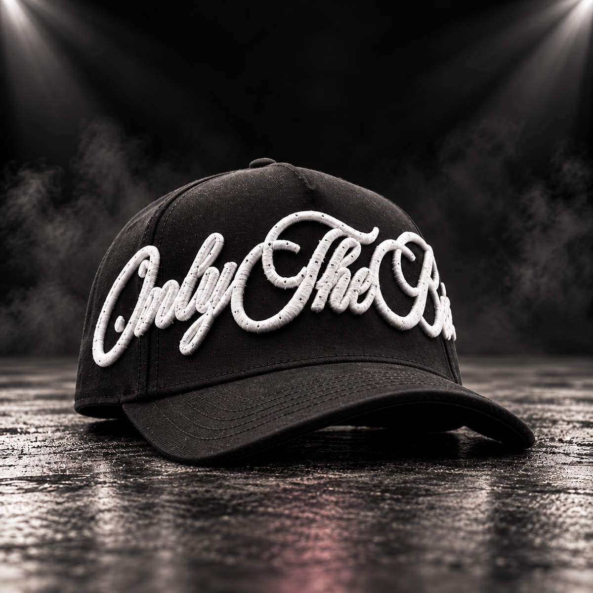 White Script Cap de Ni Tan Santos — imagen 3 de 3
